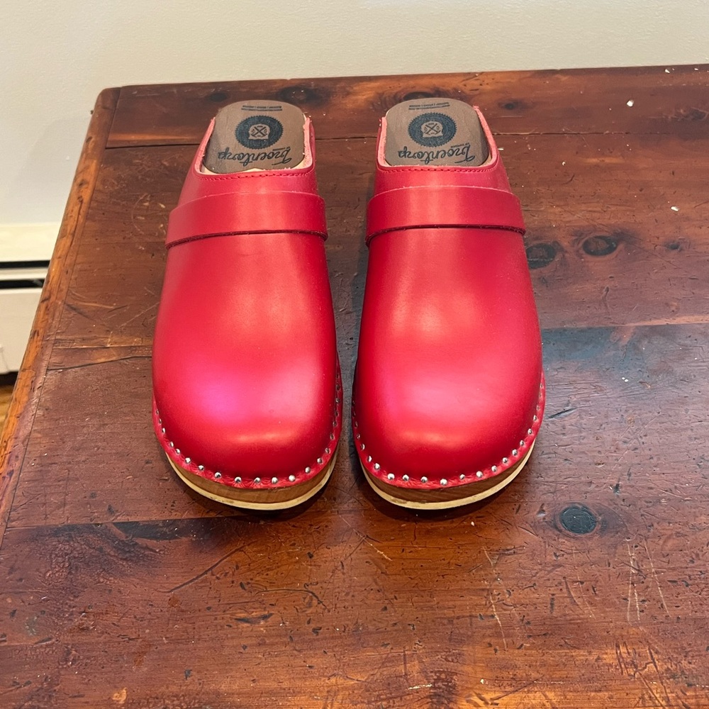 Troentorp clogs women’s 8.5